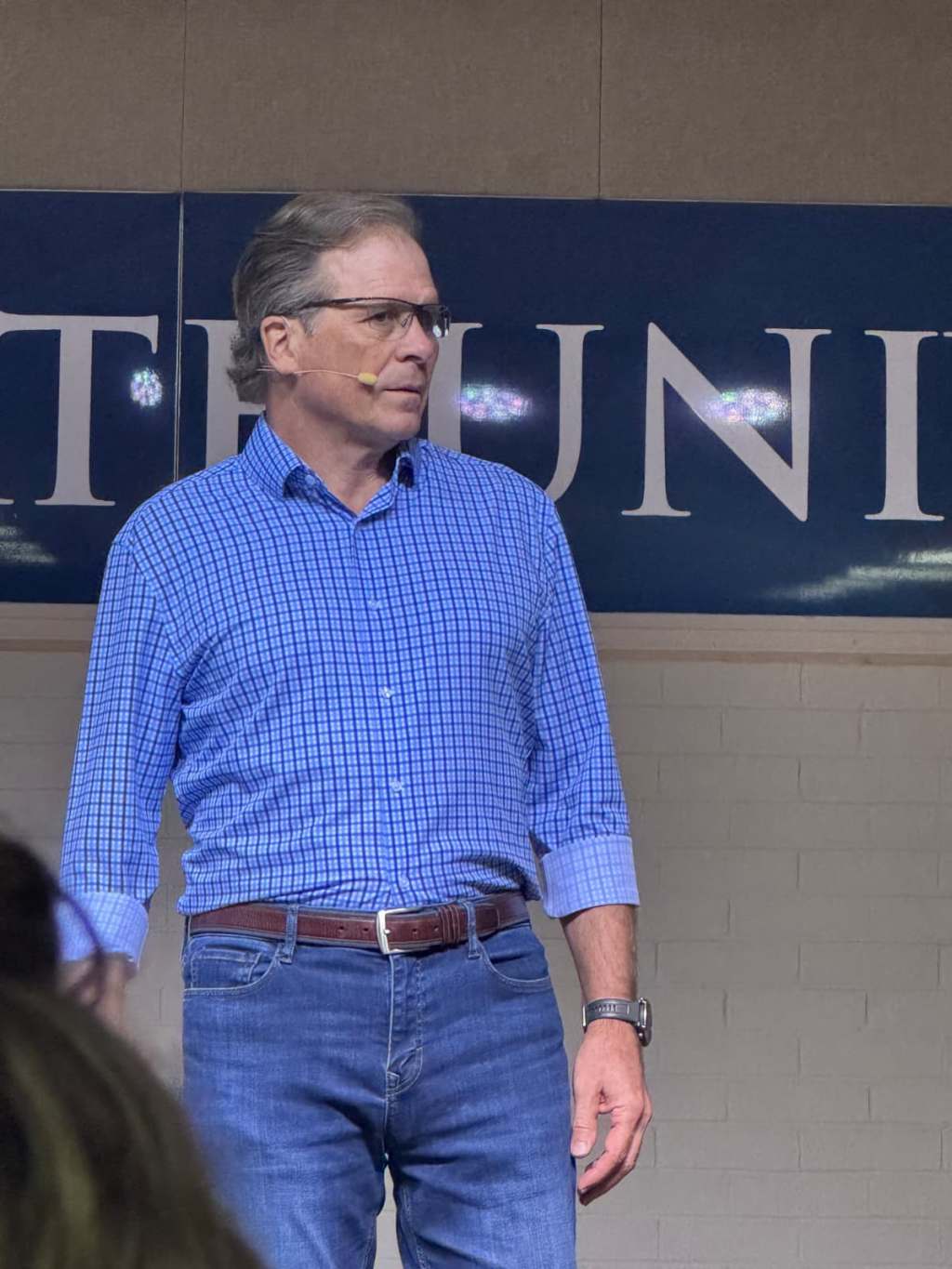 Christian Apologist Draws Capacity Crowd to New&nbsp;Ranch
